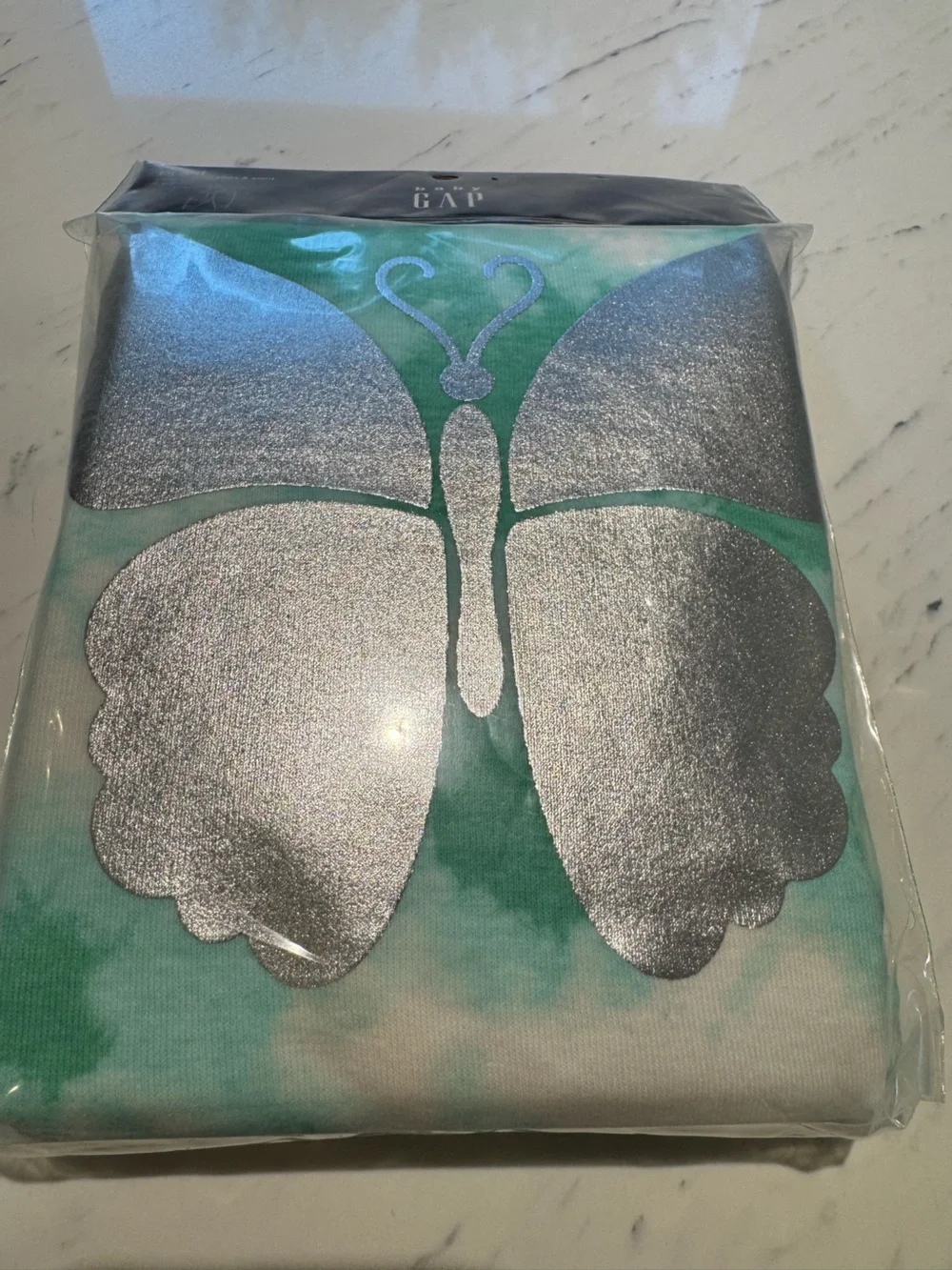 GAP Shimmery Butterfly Tie-Dye Long Sleeve & Pant Pajama Set